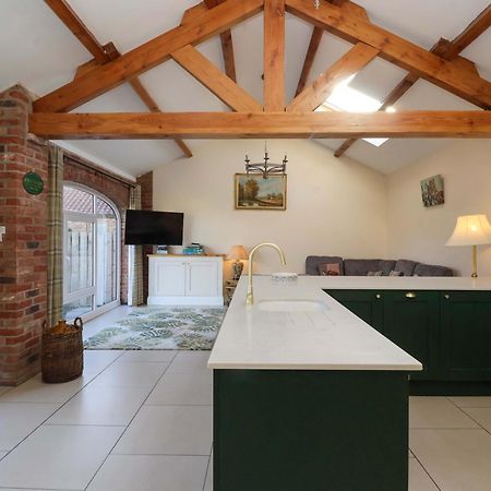 Plough Cottage Driffield Экстерьер фото